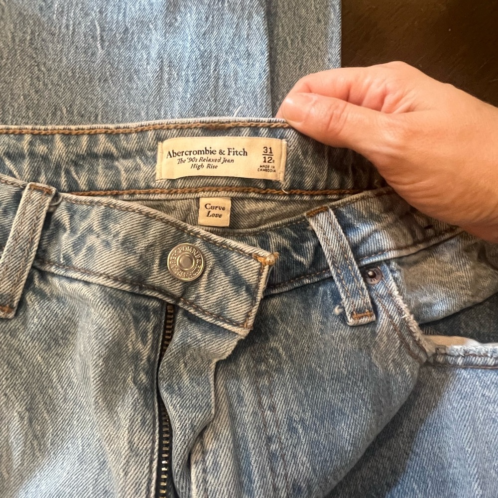 Abercrombie & Fitch High Rise Light Blue Jeans